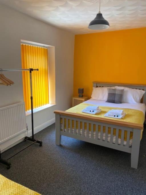 Goldcroft Vila Abertillery Exterior foto